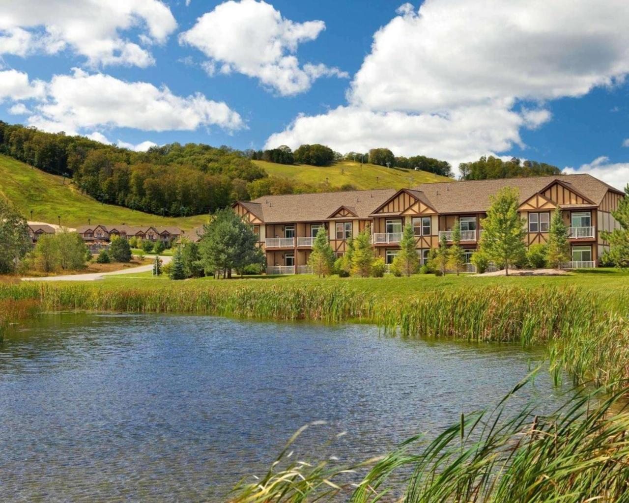 Mountain Run At Boyne Hotel Boyne Falls Екстериор снимка